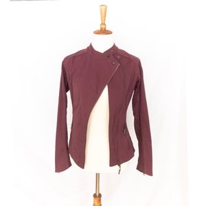 NWOT Asics Asymmetrical Zip Workout Jacket